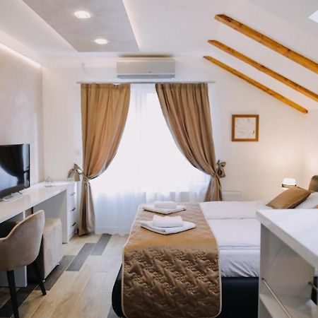 Prima Lux Apartments&Studio Ni Extérieur photo
