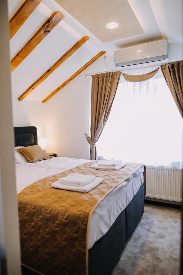 Prima Lux Apartments&Studio Ni Extérieur photo