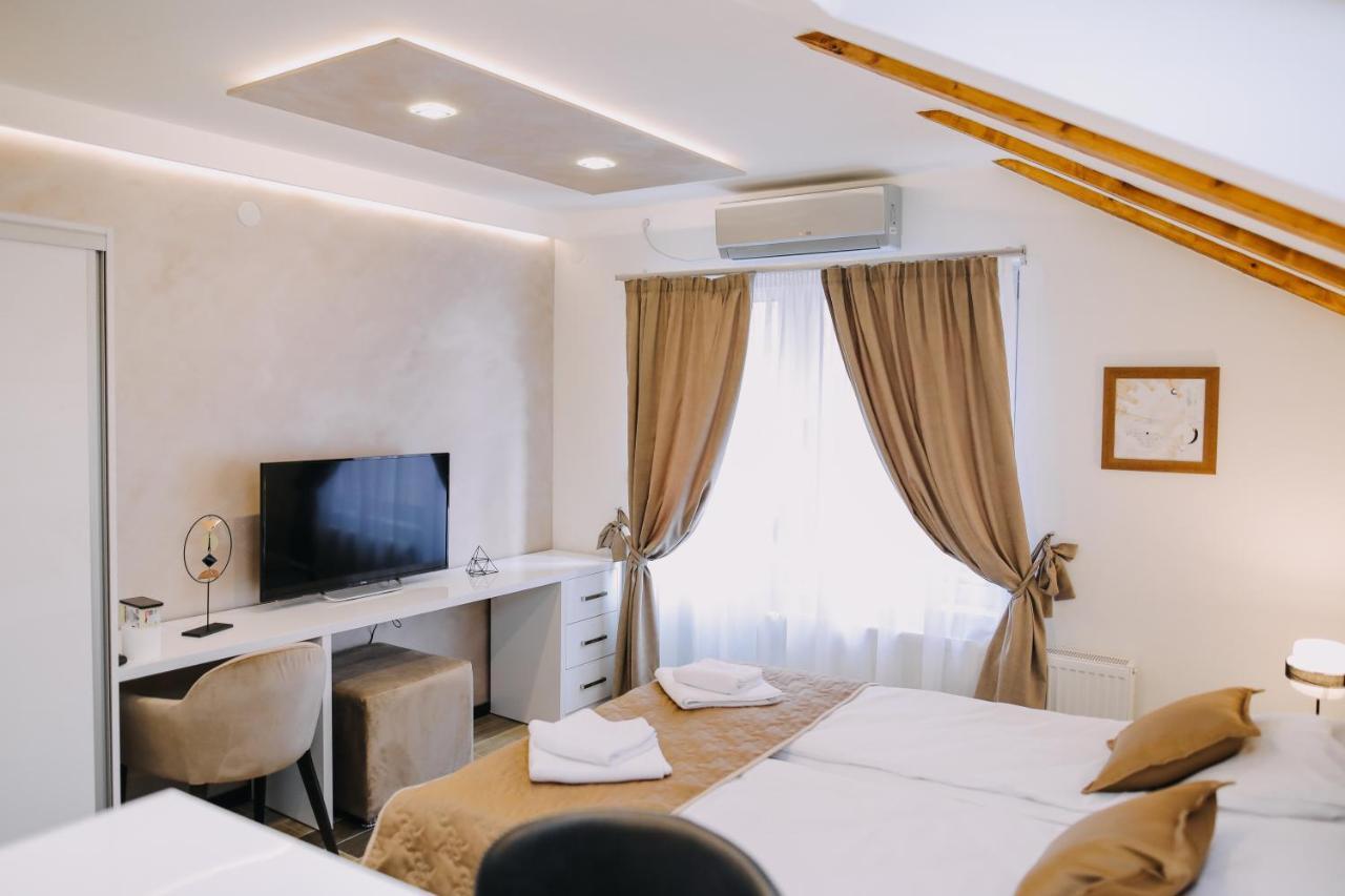 Prima Lux Apartments&Studio Ni Extérieur photo
