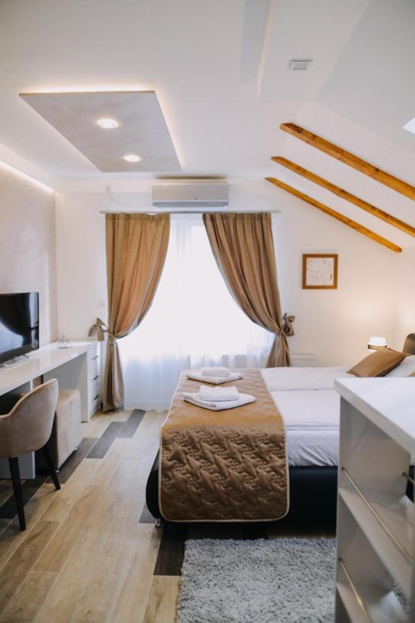 Prima Lux Apartments&Studio Ni Extérieur photo